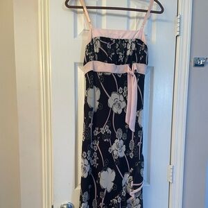 Spaghetti strip black/pink flowered dress